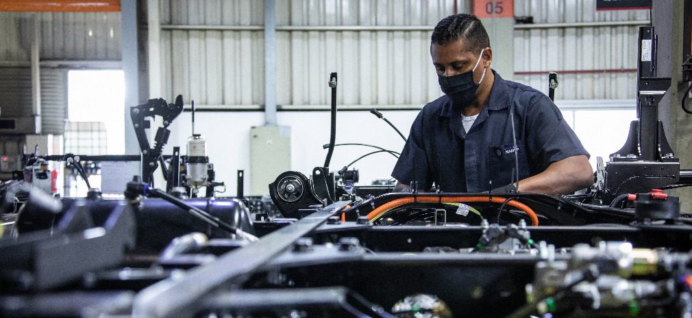 Super bateria de Nióbio brasileira deve revolucionar mercado de carga pesada