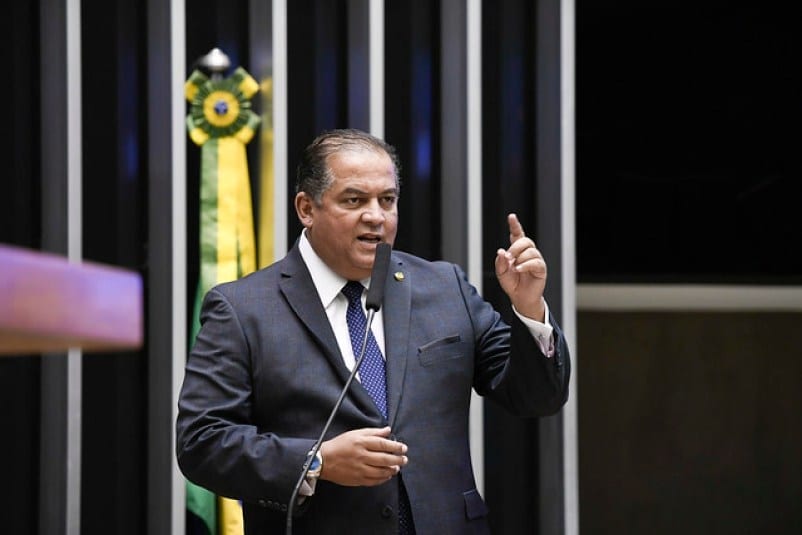 Senador Eduardo Gomes (MDB-TO)