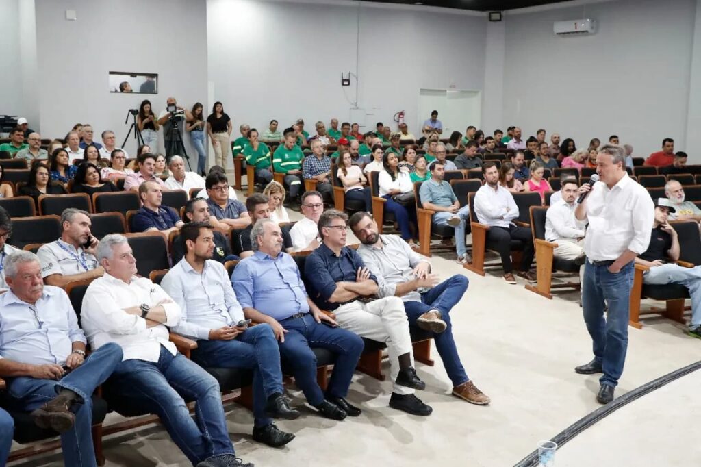 Cascavel é a maior produtora de frango de corte do Brasil